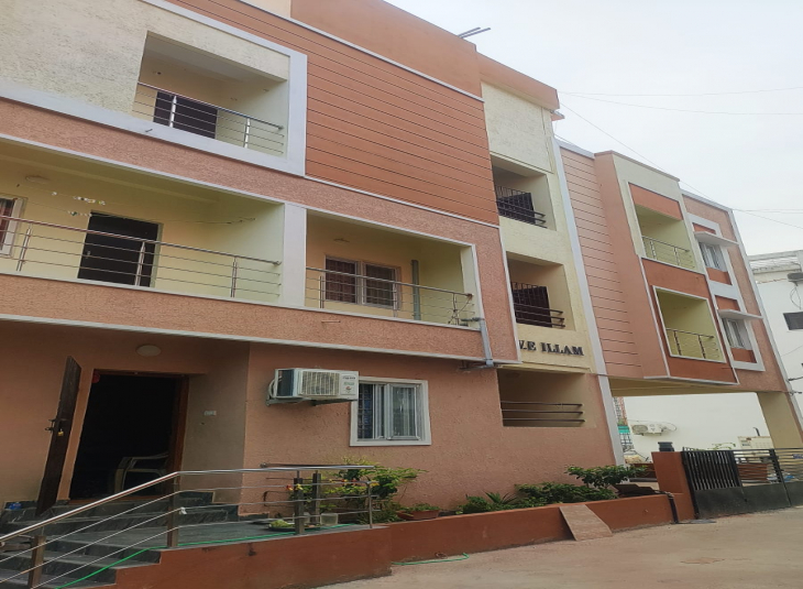 700 Sqft, 2 BHK Independent House For Rent in Thalambur