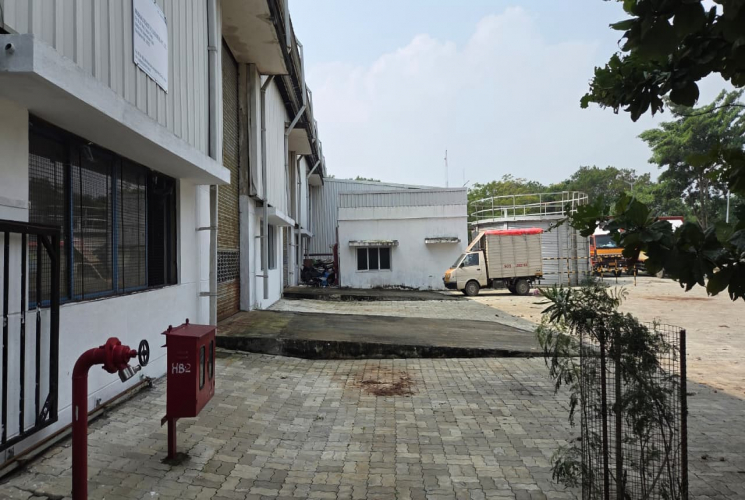 69720 Sq.Ft,  Storage For Rent in Oragadam