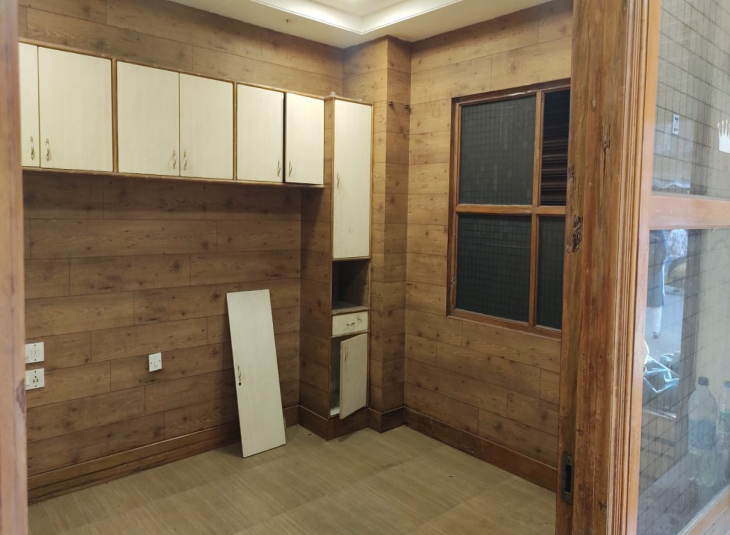 1200 Sqft, Commercial Shops in Triplicane