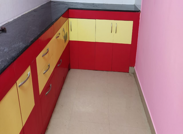 950 Sq.Ft, 2 BHK Flats For Rent in Perungudi
