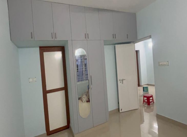 1062 Sq.Ft, 2 BHK Flats For Rent in Sholinganallur