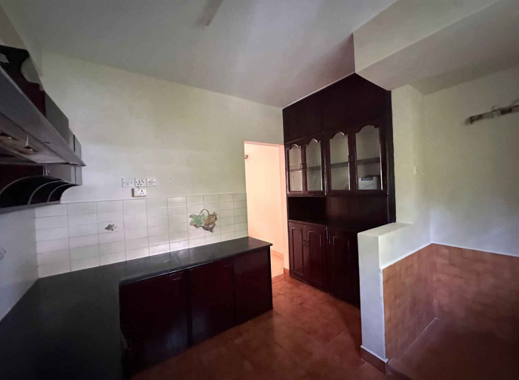 1100 Sq.Ft, 2 BHK Flats For Rent in Nungambakkam