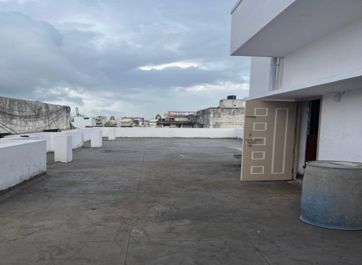 1250 Sq.Ft,  Commercial Building For Rent in Parrys