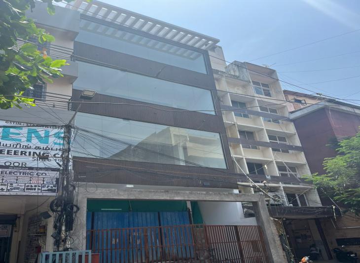 1250 Sq.Ft,  Commercial Building For Rent in Parrys