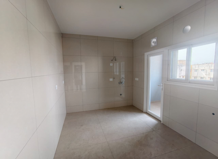 1582 Sq.Ft, 3 BHK Flats For Rent in Poonamallee