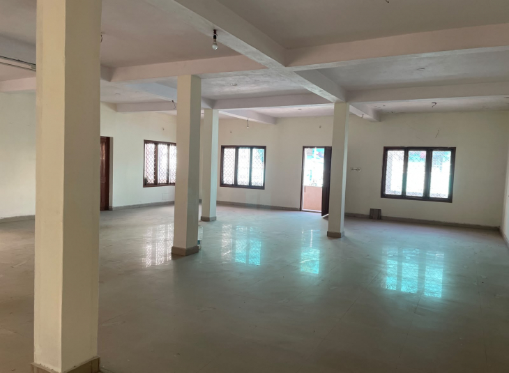 800 Sq.Ft,  Commercial Office / Space For Rent in Kolathur