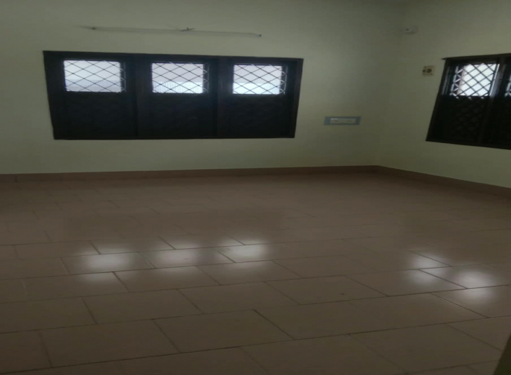 1050 Sq.Ft, 2 BHK House For Rent in Adambakkam