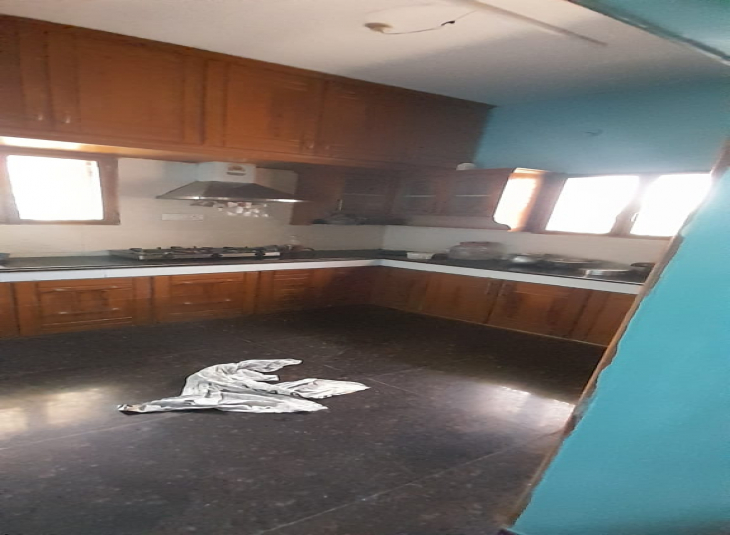 900 Sq.Ft, 2 BHK Independent House / Villa